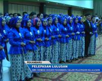 PLAY (klik di sini) SMK Farmasi Ikasari Pekanbaru Gelar Pelepasan Kelulusan