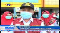 BUPATI BERSAMA SATGAS PENANGANAN COVID 19 KAMPAR BAGIKAN MASKER
