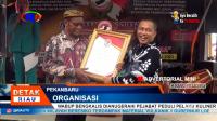 PLAY (klik di sini) WABUP BENGKALIS DIANUGERAHI PEJABAT PEDULI PELAKU KULINER